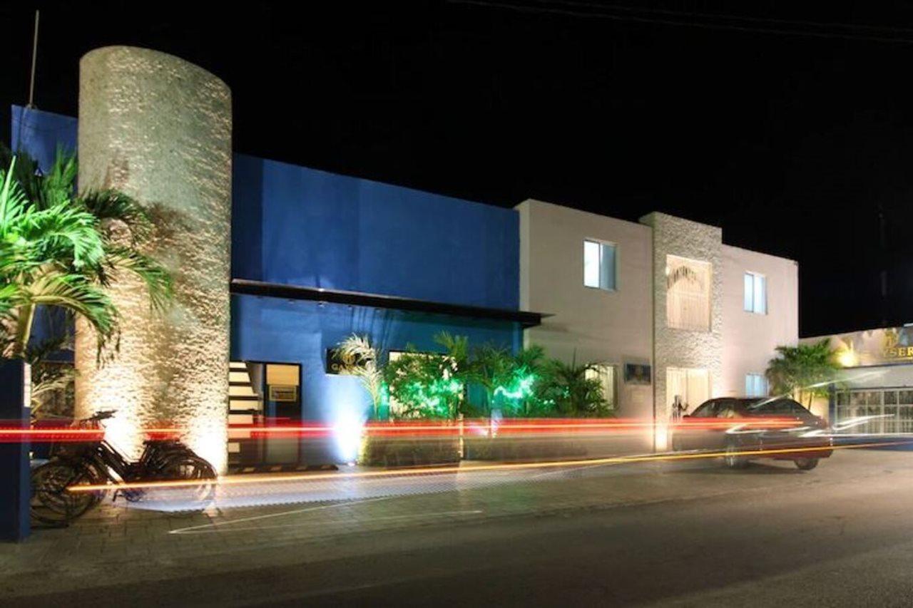 Hostal Gayser Valladolid  Bagian luar foto