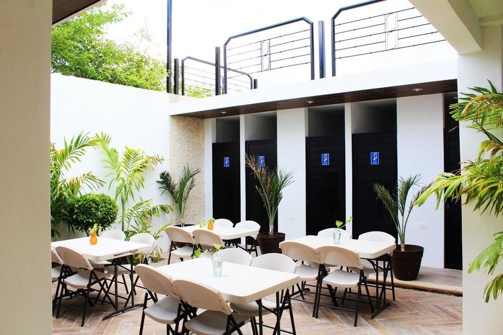 Hostal Gayser Valladolid  Bagian luar foto