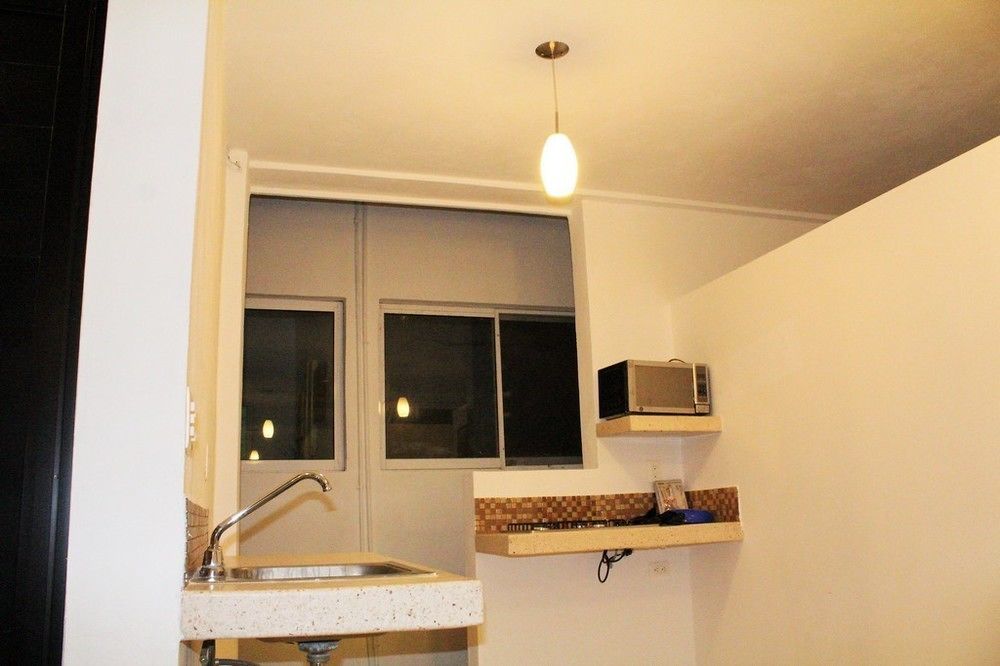 Hostal Gayser Valladolid  Bagian luar foto