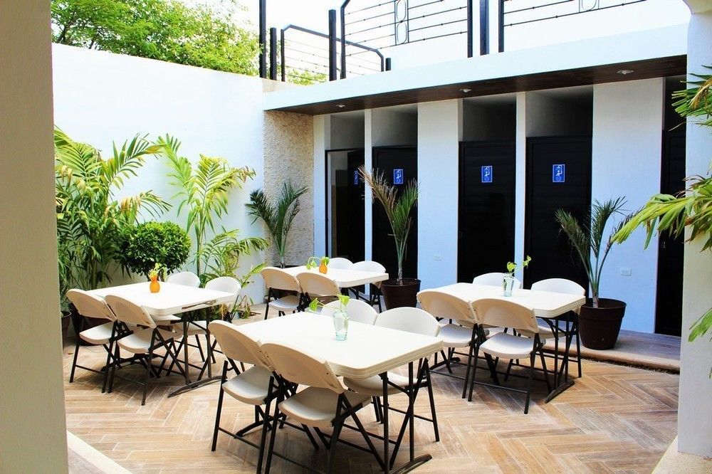 Hostal Gayser Valladolid  Bagian luar foto
